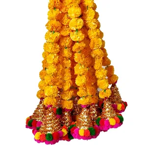 Décoration murale artisanale jaune en forme de fleur avec pompons pour Diwali, style bohème, pour entrée et intérieur - Product Image 5