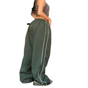 Pantalones deportivos de mujer al por mayor con cordón, pierna recta, bolsillos, para correr, 100% poliéster, de secado rápido - Product Image 4