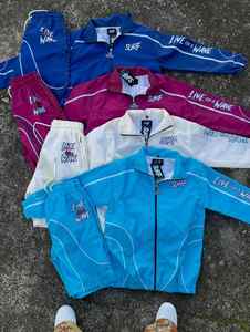 Ensemble survêtement 2 pièces streetwear hiver homme 2026 : coupe-vent à capuche personnalisé et short en nylon - Product Image 5