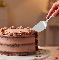 Couteau à gâteau en acier inoxydable, forme triangulaire, antiadhésif, écologique, idéal pour la décoration de gâteaux, les fêtes et les mariages