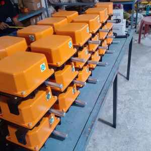 Interrupteur de fin de course rotatif en aluminium CMK pour grue EOT - Product Image 3