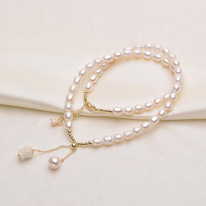 Collier en perles d'eau douce naturelles Tilian 5-6 mm Micro sans défaut Chaîne de clavicule Style européen Inspiré d'Instagram - Product Image 3