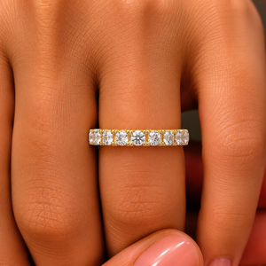 แหวนวงกลมขอบหยักแบบ U ประดับเพชรแล็บโกรว์ ทองคำขาว 14K แหวนแต่งงาน แหวนครบรอบ ขายส่ง - Product Image 2