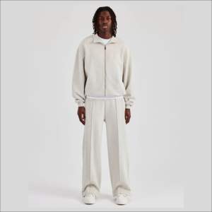 Trajes Deportivos para Hombre de la Mejor Calidad, 100% Algodón, Forro Polar, Cierre de Cremallera, Corte Holgado, 350GSM, Personalizables - Product Image 4