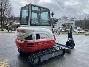 Proveedor Directo de Miniexcavadoras Takeuchi, Excavadora Pequeña de Alta Calidad a Precio de Fábrica, Máquina Excavadora Compacta y Eficiente en Venta - Product Image 6