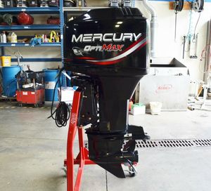 Listo para enviar, ¡Gran oferta! Motor fueraborda Mercury usado de 1999, 135hp, 2 tiempos, eje de 20 pulgadas, 370 horas, con accesorios. - Product Image 2