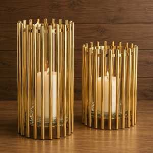 Ensemble luxueux de 2 supports à bougies en verre et métal doré pour la décoration de table de mariage ou de la maison - Product Image 5
