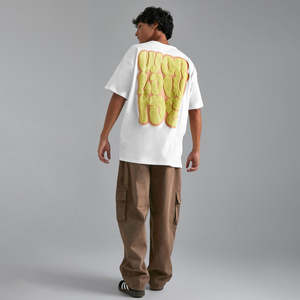 T-shirt en coton pour homme avec logo, tee-shirt à manches courtes, impression 3D en relief personnalisée, t-shirt graphique imprimé en relief - Product Image 1