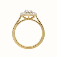 Bague de fiançailles en or jaune avec diamant rond taille brillant, style classique pour femme