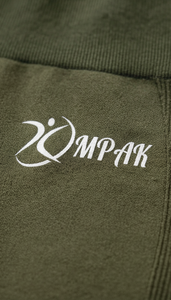 กางเกงขาสั้นโยคะไร้ตะเข็บสำหรับออกกำลังกาย ยกกระชับสะโพก เอวสูง ระบายอากาศได้ดี เหมาะสำหรับออกกำลังกายและสวมใส่ลำลอง - Product Image 2