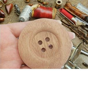 Boutons ronds plats en bois naturel pour la décoration, l'artisanat, le bricolage, les jouets en bois - Product Image 4