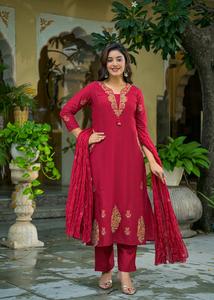 Conjunto de traje Salwar rojo de algodón hasta la rodilla con bordado y dupatta, ropa étnica tradicional para mujer, estilo informal de India y Pakistán - Product Image 3