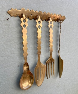 Ensemble d'ustensiles vintage en laiton avec poignées décoratives, spatule, fourchette, cuillère, ustensiles en métal résistants à la rouille - Product Image 6