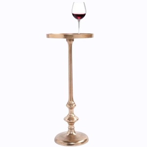 Mesa Auxiliar Delgada con Pedestal, Tapa Redonda, Columna Elegante Tallada, Base Estable, Diseño que Ahorra Espacio, Perfecta para Interiores Refinados - Product Image 6