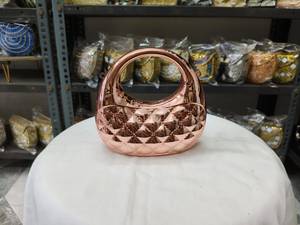 Sac à main de soirée en métal orné de strass de luxe pour femmes FAIZA CRAFT, avec chaîne détachable |   Sac à main de soirée |   Mariage et mariée - Product Image 2