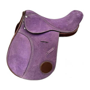 Selle de polo durable conçue pour le confort du cavalier, offrant une position équilibrée et un contrôle fiable lors de l'entraînement, des exercices et des compétitions. - Product Image 2