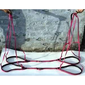 Ensemble de harnais pour chevaux rouges de qualité supérieure, fabriqué en Inde, pour les courses de harnais, léger, durable, équipement d'équitation pour les courses. - Product Image 3
