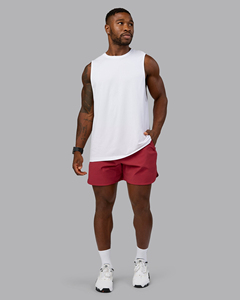 Pantalones Cortos Deportivos para Hombre, Color Rojo Sólido, Secado Rápido, Cintura Elástica, Tejido de Poliéster de Longitud Media - Product Image 3
