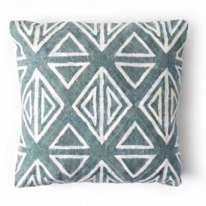 Coussin décoratif carré à motif géométrique, design minimaliste et surpiqué, best-seller, en vente - Product Image 1
