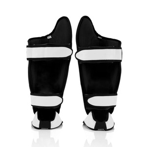 Protège-tibias Fairtex Muay Thai Premium Originaux pour MMA et Kickboxing – Équipement de Protection Léger et Durable pour l'Entraînement - Product Image 3