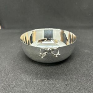 Bol à chocolat en métal artisanal pour la présentation du chocolat, avec une finition unique et un aspect haut de gamme - Product Image 1