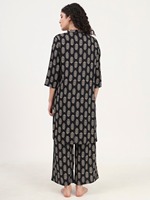 Kurta Moderna Negra con Estampado Étnico de Excelente Calidad con Pantalón para Salidas Informales o Uso en la Oficina, Disponible a Precio de Exportación