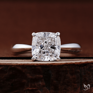 Anillo de compromiso de lujo de oro blanco de 10 quilates con diamante cultivado en laboratorio de 3.0 quilates con corte cojín, certificado IGI, y tallo pellizcado. - Product Image 1