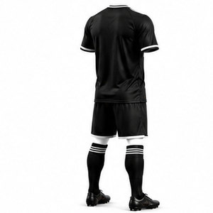 Conjunto de Uniforme de Fútbol Personalizado Premium con Tela que Absorbe la Humedad, Diseño Atlético y Costuras Reforzadas - Product Image 4
