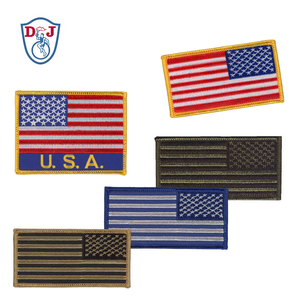 Parche Bordado de la Bandera de EE. UU. Termoadhesivo Rectangular con la Inscripción U.S.A. Texto y borde dorado - Product Image 5