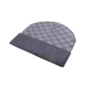 Nouveau bonnet thermique de créateur réversible à motif écossais avec broderie 3D, idéal pour le ski, les activités de plein air, les voyages, la plage et le quotidien, bonnet d'hiver pour hommes et femmes - Product Image 3