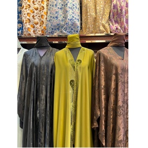 Vêtements islamiques traditionnels magnifiques en gros de Dubaï pour femmes, Abaya d'Arabie Saoudite, Abaya de Dubaï, Vêtements musulmans, Vêtements du Golfe - Product Image 1