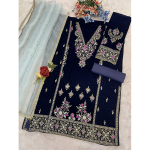 Collection Unique de Costumes Pakistanais de Qualité Supérieure – Idéal pour les Fêtes et les Cérémonies – Ensemble de Costume en Velours avec Broderies - Product Image 1