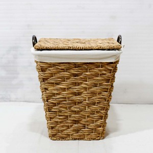 Panier à linge écologique en jacinthe d'eau tressée avec couvercle et doublure amovible pour le rangement des vêtements dans la salle de bain et le salon - Product Image 2