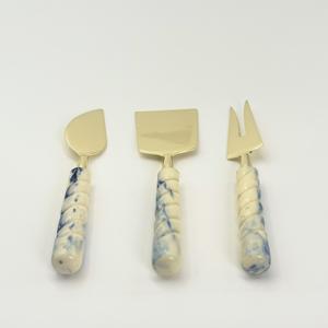 Juego de 3 Utensilios para Queso de Acero Inoxidable Personalizables con Mango de Resina, Vajilla Dorada Pulida, Artículos de Cocina a Bajo Precio - Product Image 2
