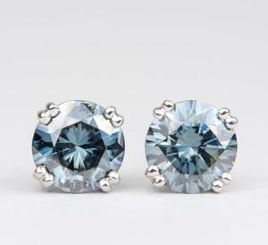 Boucles d'oreilles clous élégantes en diamant fin, style hip-hop, serties en canal, taille brillant, en argent sterling 925 plaqué or, pour femme, idéales pour les soirées, cadeau - Product Image 1