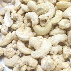 Nueces de Anacardo en Oferta, WW180, WW240, WW320, LP, Nueces de Anacardo Crudas, Precio de Fábrica en India - Product Image 1