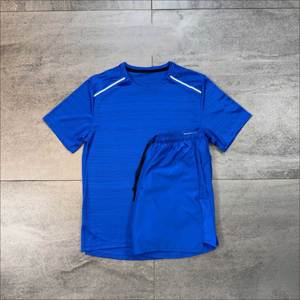 Ensemble 2 pièces homme : T-shirt et short Miller respirants, extensibles, séchage rapide – Idéal pour la course, la gym, l'entraînement, le fitness – Tenue de sport d'été 100% unie - Product Image 2