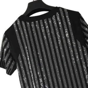 T-shirts décontractés pour hommes en polyester et coton, coupe classique, col rond, avec strass, anti-plis, grande taille disponible, de bonne qualité à prix abordable - Product Image 5