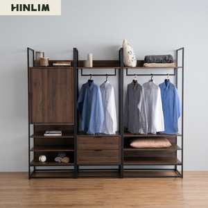 ตู้เสื้อผ้าแบบโมเดิร์น 3 ชั้น สีวอลนัท โครงโลหะ ตั้งพื้นได้ เหมาะสำหรับห้องนอน พื้นที่ขนาดเล็ก ห้องรับแขก - Product Image 5