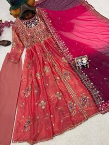 Nueva ropa de fiesta de diseñador Faux Georgette con bordado pesado Vestido de trabajo de lentejuelas con traje Dupatta Anarkali a bajo precio - Product Image 4
