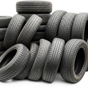 Compre Neumáticos Usados de Primera Calidad para Vehículos que Ofrecen un Rendimiento de Calidad. Encuentre Neumáticos Usados Confiables Ahora - Product Image 3