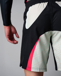 Shorts de combat MMA légers à séchage rapide, en tissu extensible durable pour l'entraînement de kickboxing, la gym et les activités sportives - Product Image 6