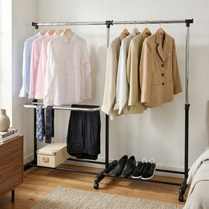 Perchero Metálico Plegable Extensible Cromado con 3 Ganchos para Ropa, Mueble de Almacenamiento Moderno para el Hogar, Estilo DIY, OEM, para Gimnasio - Product Image 1