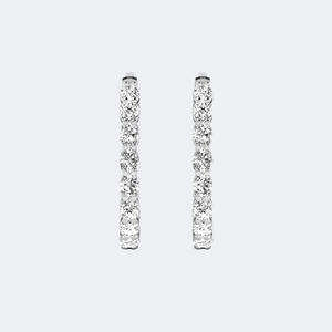 Pendientes de Aro con Diamantes en Forma Ovalada de 5.60CTW - Product Image 5