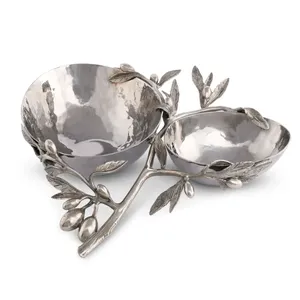 Bol de service sculptural en métal tendance avec forme organique fluide pour les intérieurs modernes de la restauration et de l'hôtellerie – Finition de luxe polie en profondeur - Product Image 2