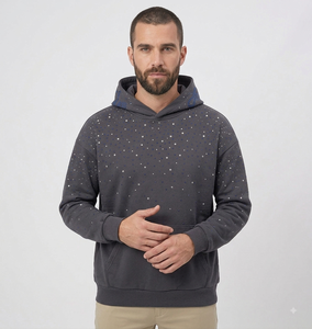 Sweat-shirt à capuche gris foncé pour homme en molleton écologique, imprimé à pois en strass, coupe oversize, poches kangourou, 100% coton - Product Image 1
