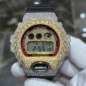 Montre numérique à quartz pour hommes et enfants avec boîtier en strass, bracelet en caoutchouc, résistante aux chocs, alarme, chronographe, affichage LED, style luxueux - Product Image 1
