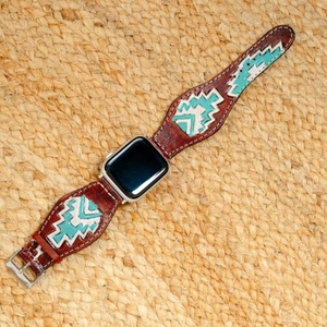 Meilleures ventes Bracelet de montre en cuir véritable Bracelet de montre en cuir repoussé à la main Nouveaux cadeaux Western Business Casual Fashion - Product Image 3