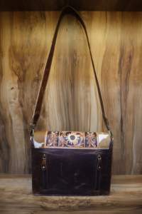 Bolso de mano de cuero con pelo de vaca grabado estilo occidental único para mujer, hecho a mano, estilo vintage, tipo bandolera - Product Image 4