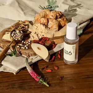 Niacinamida y Ácido Hialurónico para Todo Tipo de Piel, Tratamiento Reafirmante, Sérum Iluminador con Péptidos, Antioxidante y Antienvejecimiento - Product Image 3